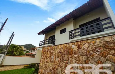 Casa com 3 quartos à venda na Rua Praga, 545, Ubatuba, São Francisco do Sul