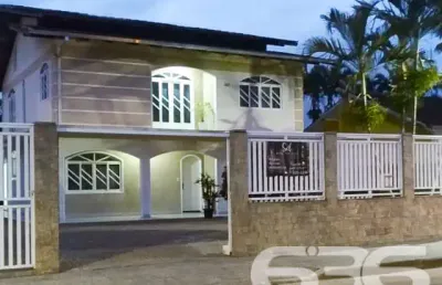 Casa com 3 quartos à venda na Rua Miosotes, 260, Fátima, Joinville
