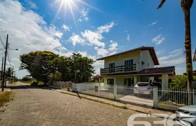 Casa com 5 quartos à venda na Rua Campo Alegre, 214, Ubatuba, São Francisco do Sul