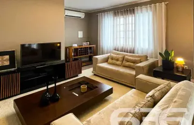 Casa com 3 quartos à venda na Rua Papa João XXIII, 1457, Iririú, Joinville