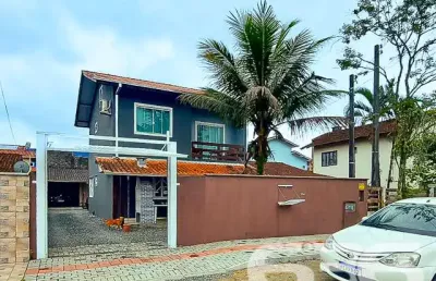 Casa com 5 quartos à venda na Rua Tuiuti, 44, Aventureiro, Joinville