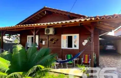 Casa com 5 quartos à venda na Rua Nova Trento, 325, Ubatuba, São Francisco do Sul