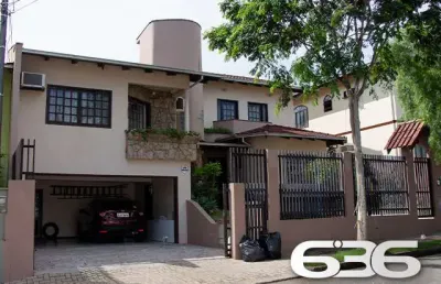 Casa com 4 quartos à venda na Rua Papa João XXIII, 763, Iririú, Joinville