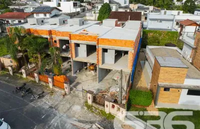 Casa com 3 quartos à venda na Pastor Guilherme Raú, 132, Saguaçu, Joinville