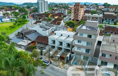 Casa com 3 quartos à venda na Rua Almirante Jaceguay, 647, Costa e Silva, Joinville