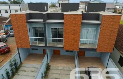 Casa com 3 quartos à venda na Rua Coronel Procópio Gomes, 95, Bucarein, Joinville