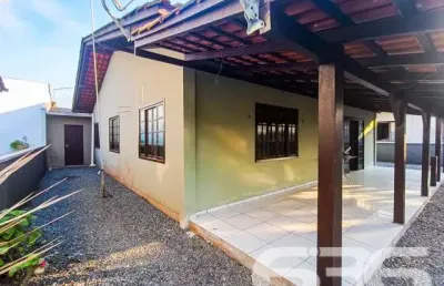 Casa com 4 quartos à venda na Amândio Cabral, Centro, Balneário Barra do Sul