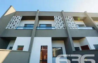Casa com 2 quartos à venda na Rua Papa João XXIII, 157, Iririú, Joinville