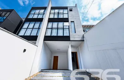 Casa com 3 quartos à venda na Rua Papa João XXIII, 203, Iririú, Joinville