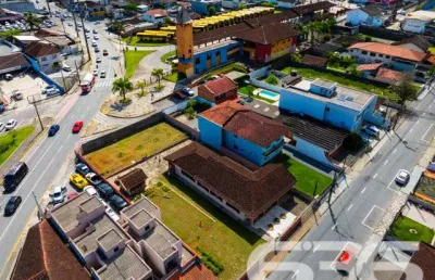 Casa com 6 quartos à venda na Rua Papa João XXIII, 180, Iririú, Joinville