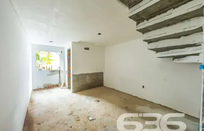 Casa com 3 quartos à venda na Rua Tenente Antônio João, 14, Bom Retiro, Joinville