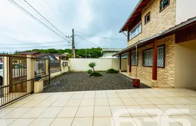 Casa com 1 quarto à venda na Rua Boehmerwald, 76, Boehmerwald, Joinville
