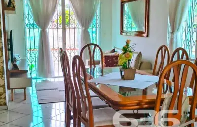 Casa com 3 quartos à venda na Rua Selma Doering Bruhns, 835, Jardim Iririú, Joinville