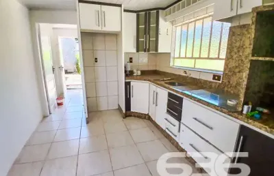 Casa com 2 quartos à venda na Rua Almirante Jaceguay, 175, Costa e Silva, Joinville