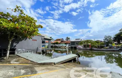 Casa com 3 quartos à venda na Amândio Cabral, 168, Centro, Balneário Barra do Sul