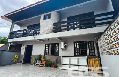 Casa com 7 quartos à venda na Rua Santa Catarina, 507, Floresta, Joinville