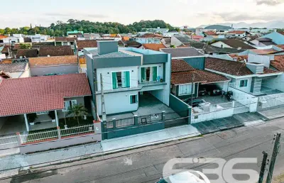 Casa com 6 quartos à venda na Benício Felipe Da Silva, 130, Adhemar Garcia, Joinville
