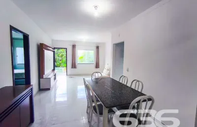 Casa com 4 quartos à venda na Rua Papa João XXIII, 125, Iririú, Joinville