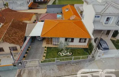Casa com 3 quartos à venda na Pastor Guilherme Raú, 380, Saguaçu, Joinville