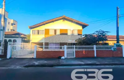 Casa com 10 quartos à venda na Rua Papa João XXIII, 87, Iririú, Joinville