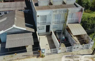 Casa com 2 quartos à venda na Benício Felipe Da Silva, 41, Adhemar Garcia, Joinville