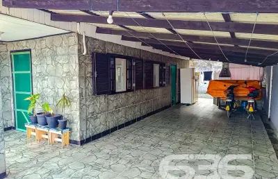 Casa com 2 quartos à venda na Jaraguá Do Sul, 758, Costeira, Balneário Barra do Sul