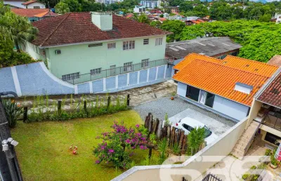 Casa com 3 quartos à venda na Rua Santa Catarina, 335, Floresta, Joinville