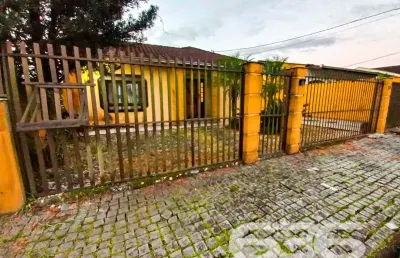 Casa com 5 quartos à venda na Rua Quinze de Novembro, 132, Glória, Joinville
