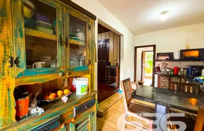 Casa com 3 quartos à venda na Rua Santa Catarina, 4310, Santa Catarina, Joinville
