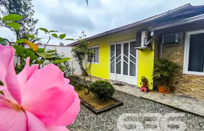 Casa com 7 quartos à venda na Rua Santa Catarina, 81, Santa Catarina, Joinville