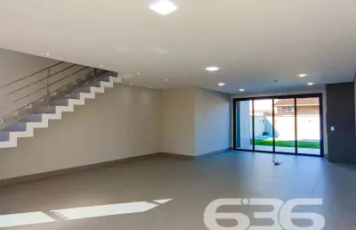 Casa com 3 quartos à venda na Rua Quinze de Novembro, 389, Glória, Joinville