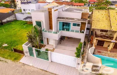 Casa com 5 quartos à venda na Rua Salvador, 54, Balneário Enseada, São Francisco do Sul