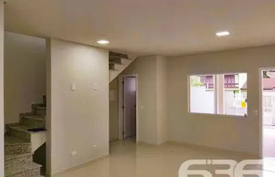 Casa com 3 quartos à venda na Rua Quinze de Novembro, América, Joinville