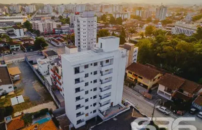 Apartamento com 3 quartos à venda na Pastor Guilherme Raú, 96, Saguaçu, Joinville