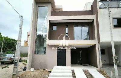 Sobrado com alto padrão de acabamento no condomínio verona no umbará