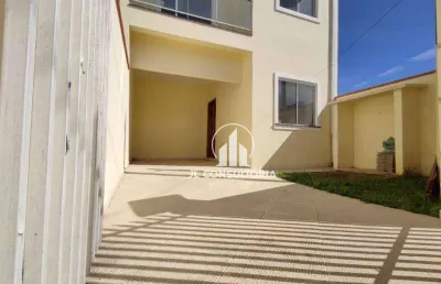 Triplex no sitio cercado com 04 quartos sendo uma suíte