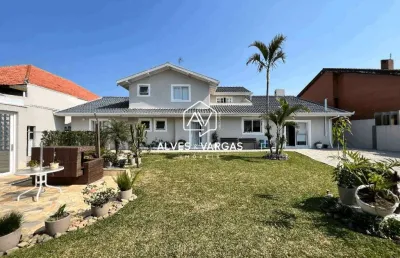 Casa com 6 quartos à venda na rua heitor de andrade, 951, jardim das américas, curitiba por r$ 3.600.000