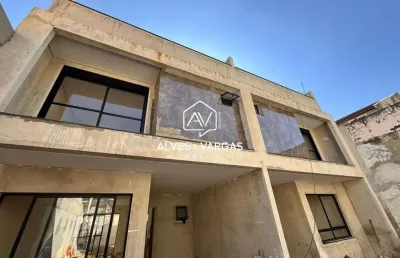 Casa em condomínio fechado com 3 quartos à venda na saza lattes, 473, uberaba, curitiba por r$ 995.000