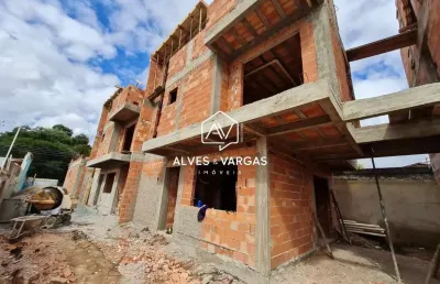 Casa em condomínio fechado com 3 quartos à venda na rua luiz delfino, 168, portão, curitiba por r$ 779.900