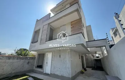 Casa com 3 quartos à venda na rua henrique martins torres, 1487, boqueirão, curitiba por r$ 949.000