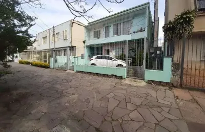 Casa com 3 quartos à venda na Rua Barbedo, Menino Deus, Porto Alegre