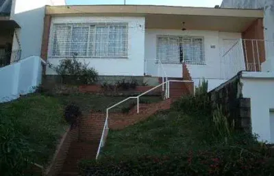 Casa com 3 quartos à venda na Rua Eurico Lara, Menino Deus, Porto Alegre