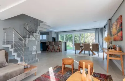 Casa com 3 quartos à venda na Avenida Coronel Marcos, Ipanema, Porto Alegre