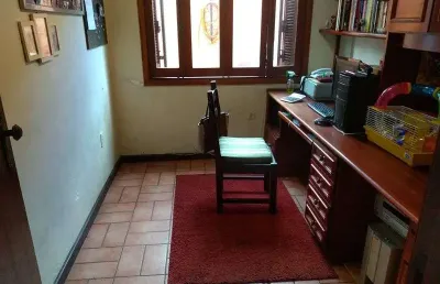 Casa com 4 quartos à venda na Rua Paulino Azurenha, Partenon, Porto Alegre
