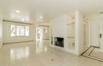 Casa com 4 quartos à venda na Rua Miguel Couto, Menino Deus, Porto Alegre