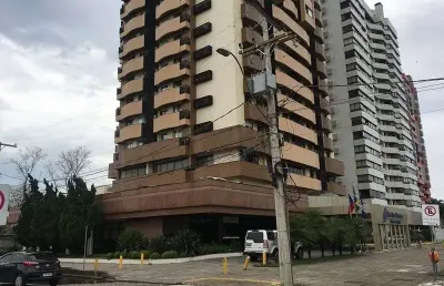 Apartamento com 1 quarto à venda na Avenida Borges de Medeiros, Menino Deus, Porto Alegre