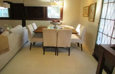 Casa com 3 quartos à venda na Rua Barão do Triunfo, Azenha, Porto Alegre
