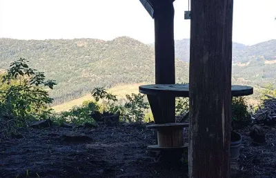Sitio no bairro fazenda padre eterno em morro reuter