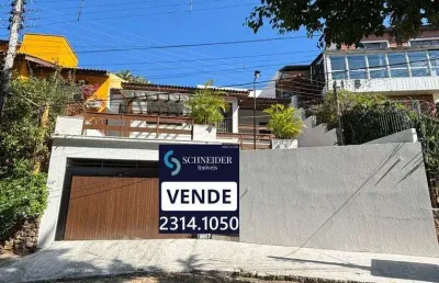 Casa com 3 quartos à venda na Rua Teixeira de Carvalho, Menino Deus, Porto Alegre