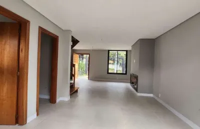 Casa com 3 quartos à venda na Rua Santa Vitória, Tristeza, Porto Alegre